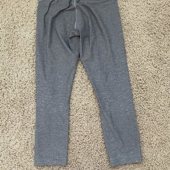 Lululemon leggings - Picture 2 of 4